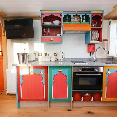 בית נופש The Storyteller